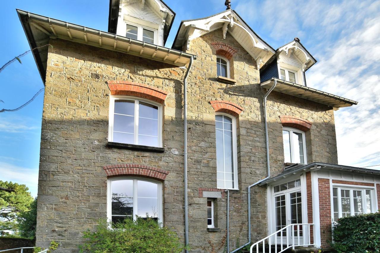 La Brise Cancalaise - Maison Typique Avec Vue Mer カンカル エクステリア 写真