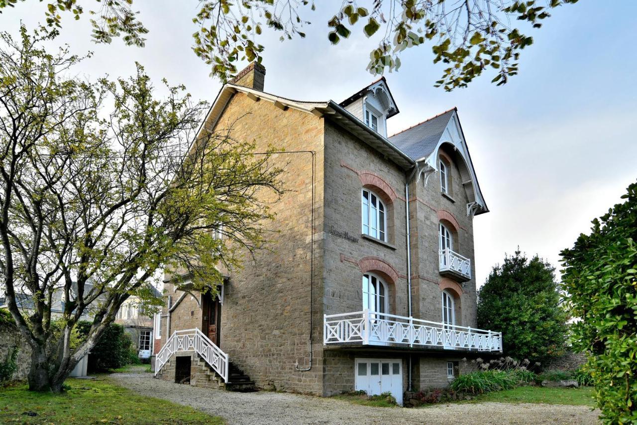 La Brise Cancalaise - Maison Typique Avec Vue Mer カンカル エクステリア 写真